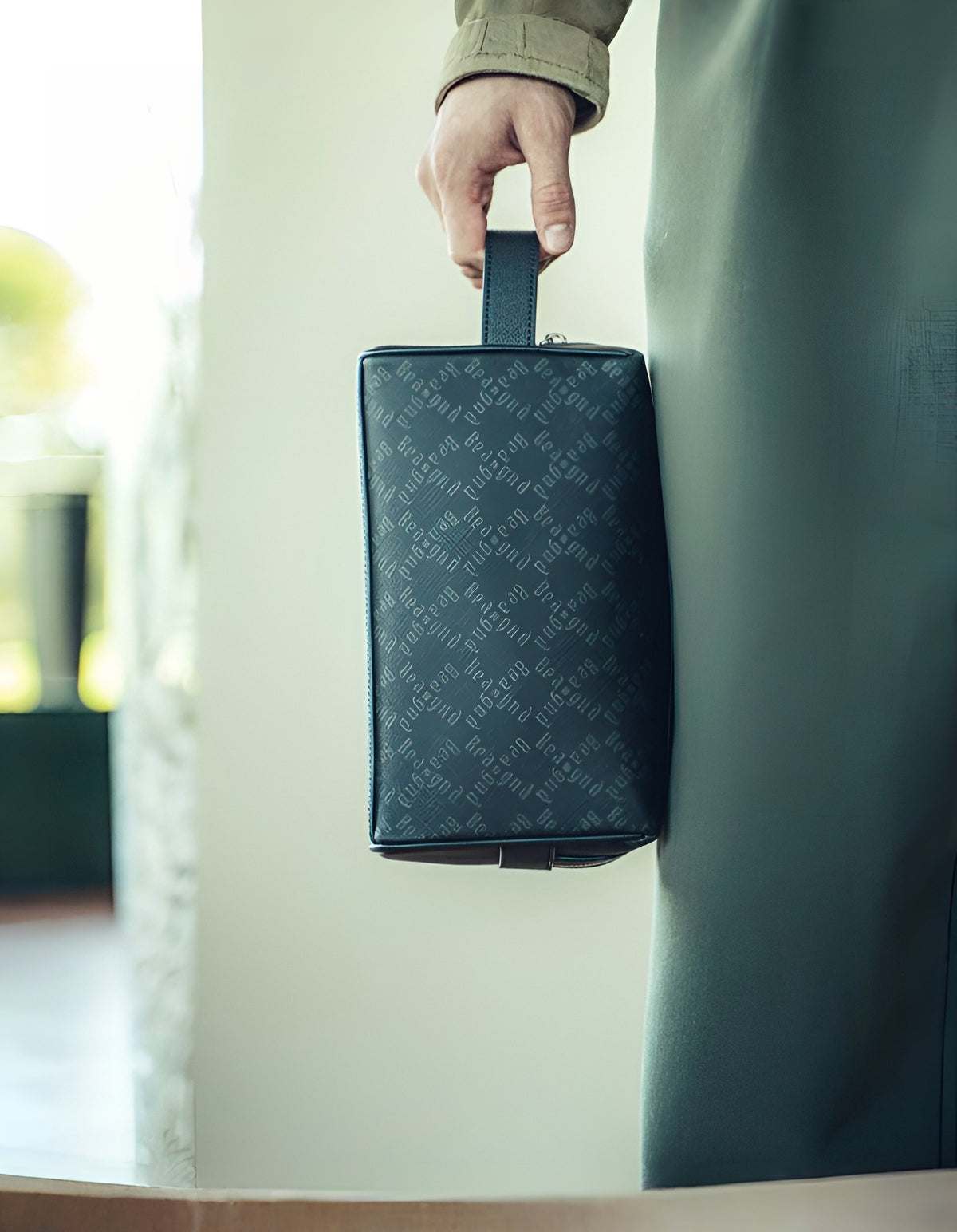 Neceser Monogram Negro De Bealgnd