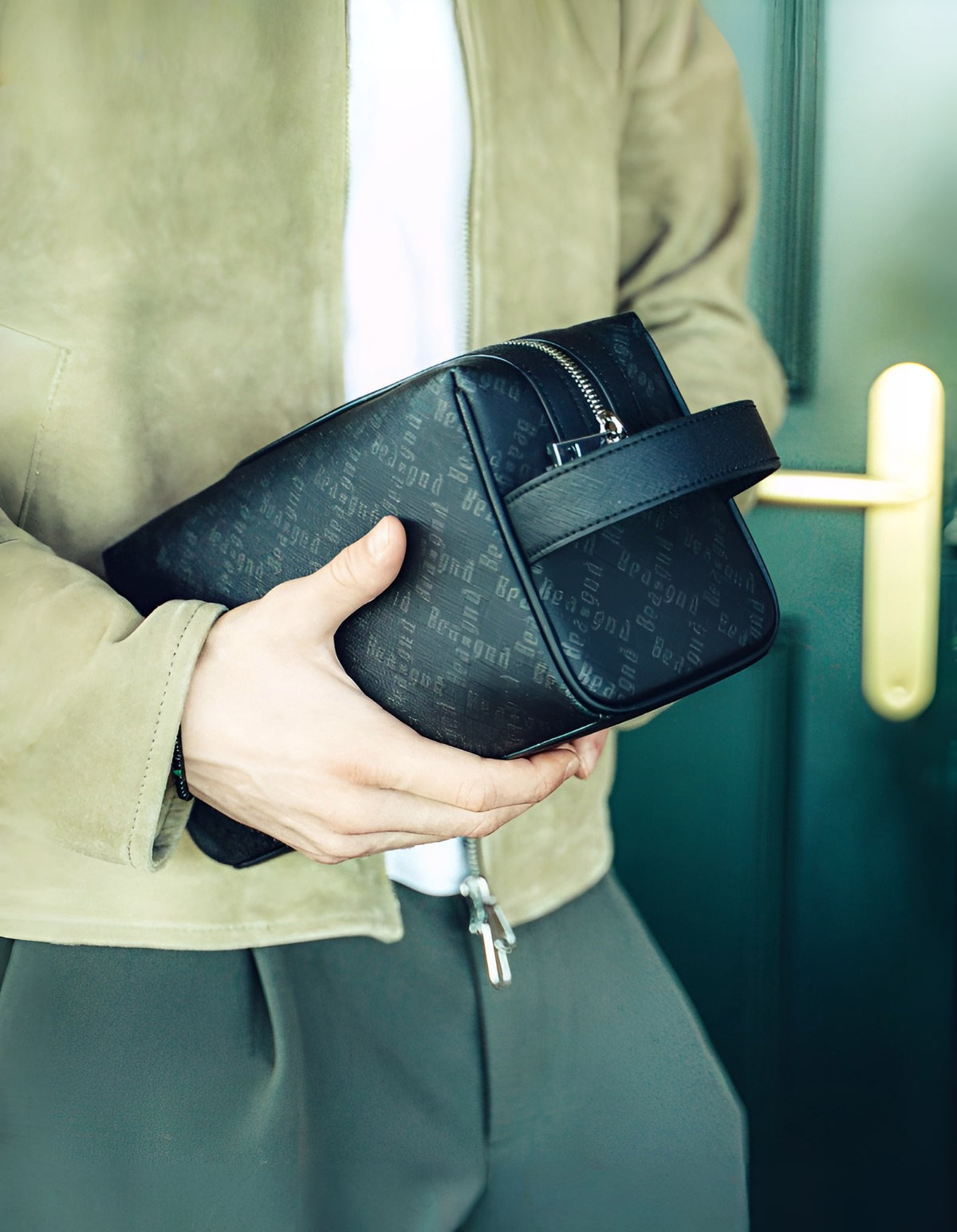 Neceser Monogram Negro De Bealgnd
