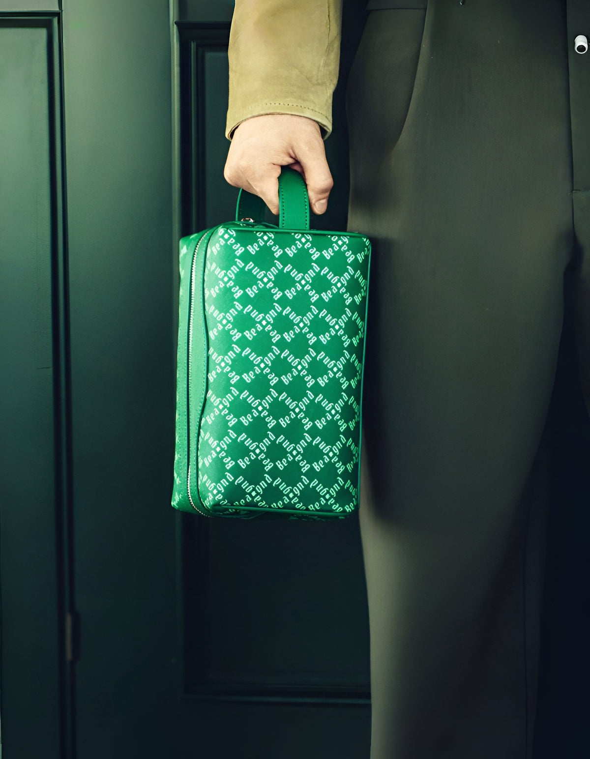 Neceser Monogram Verde De Bealgnd