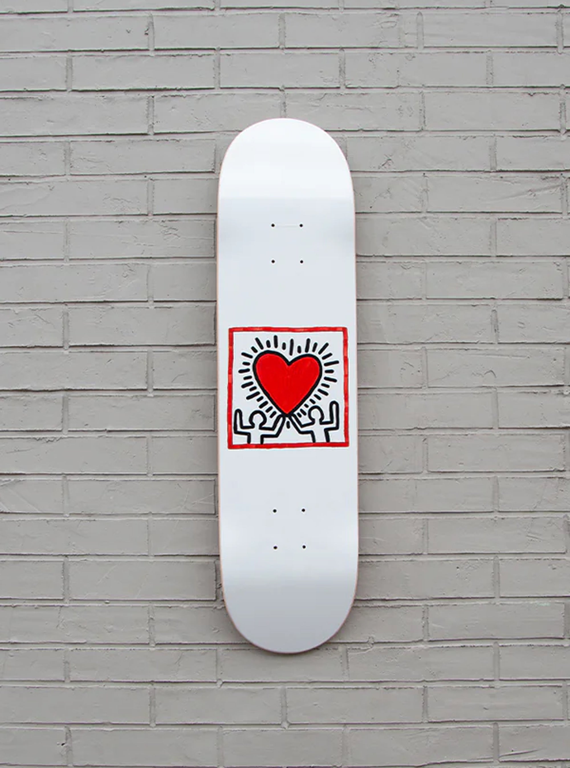 Theskateroom Untitled (Heart) de Keith Haring