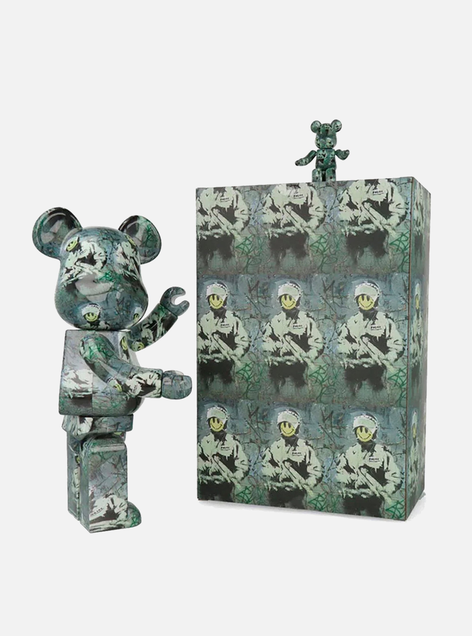 Bearbrick de Medicom Toy 400% 100% Riot Cop de Bansky