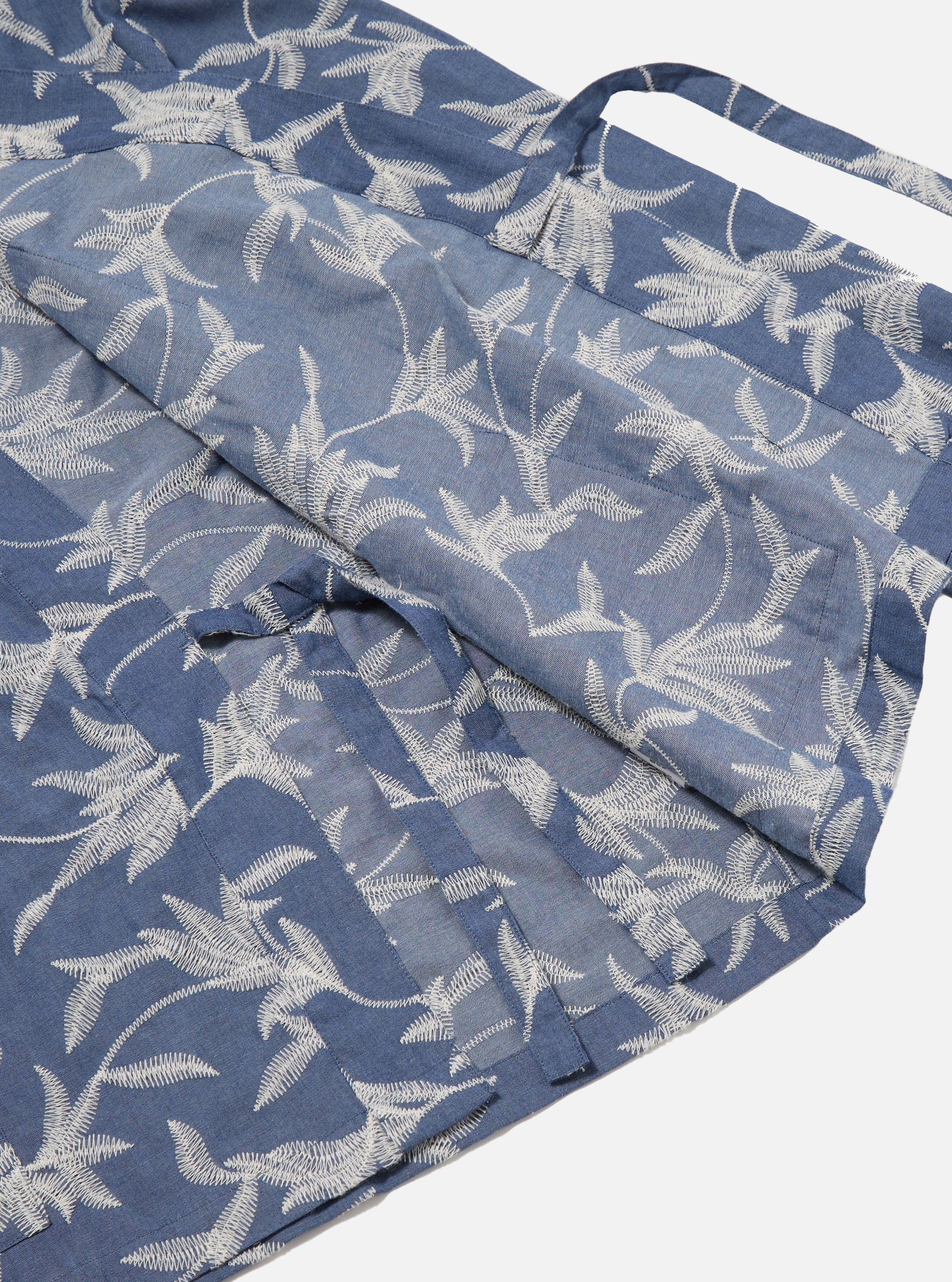 Chaqueta Kyoto de Universal Works en algodón índigo Summer Jungle