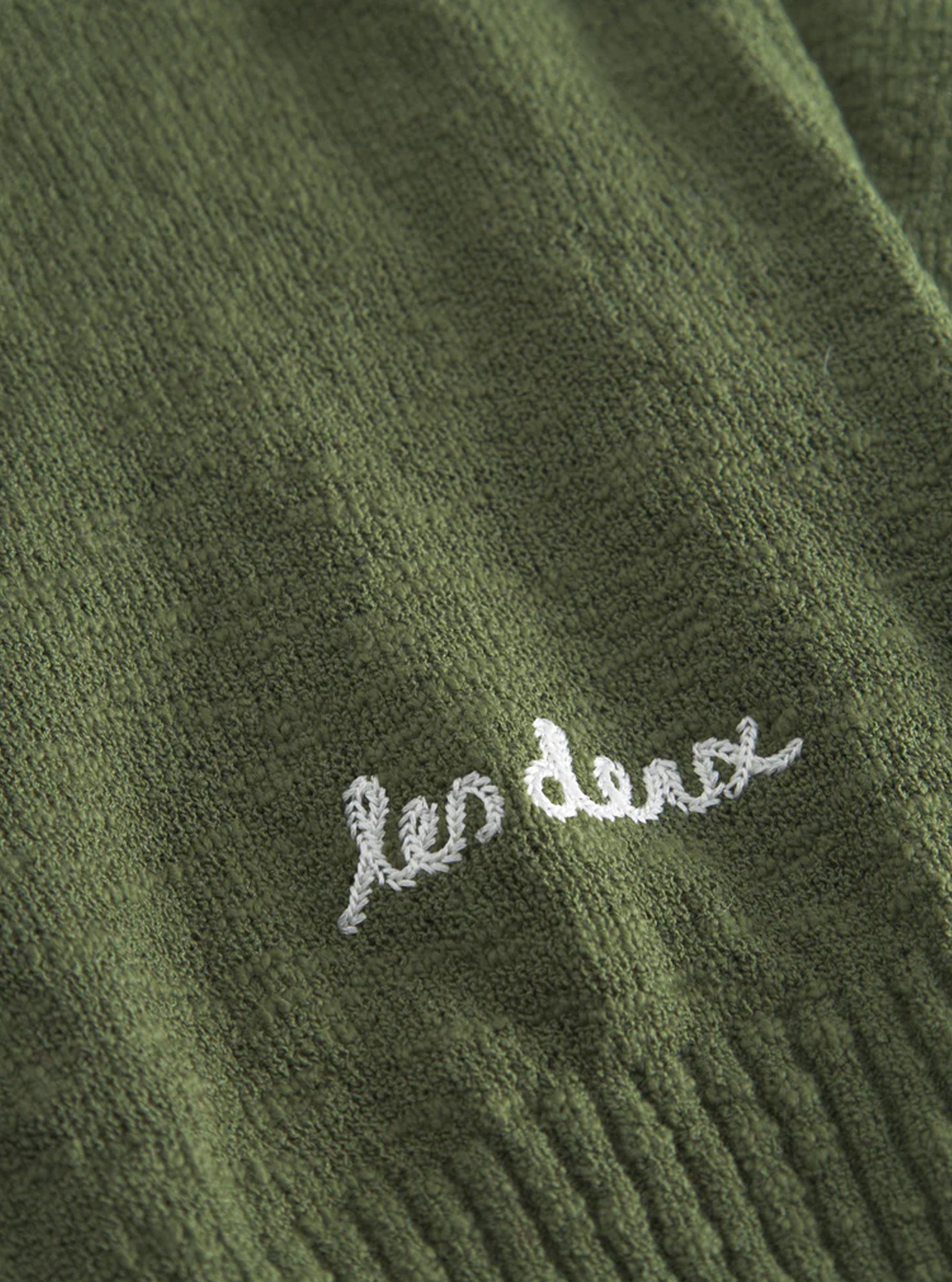 Polo con cremallera Les Deus modelo Brad en verde