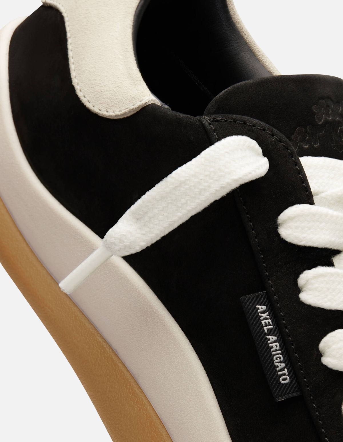 Squish Blak/Gum De Axel Arigato