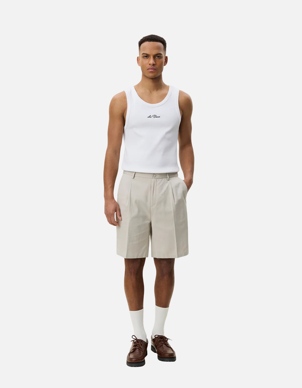 Pantalón Corto De Sarga Plisada En Beige de Les Deux