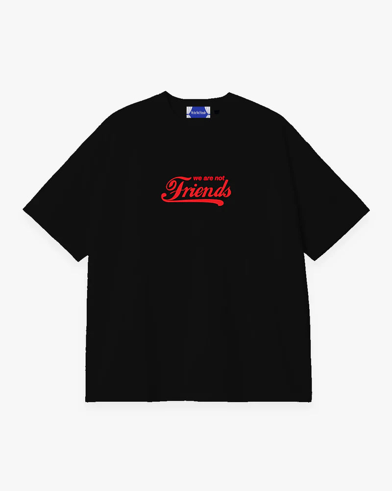 Camiseta Boxy Major Friends de We Are Not Friends