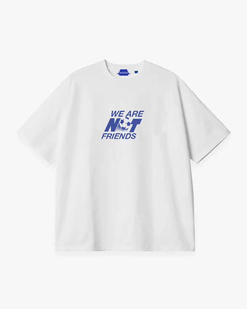 Camiseta Boxy World Cup de We Are Not Friends