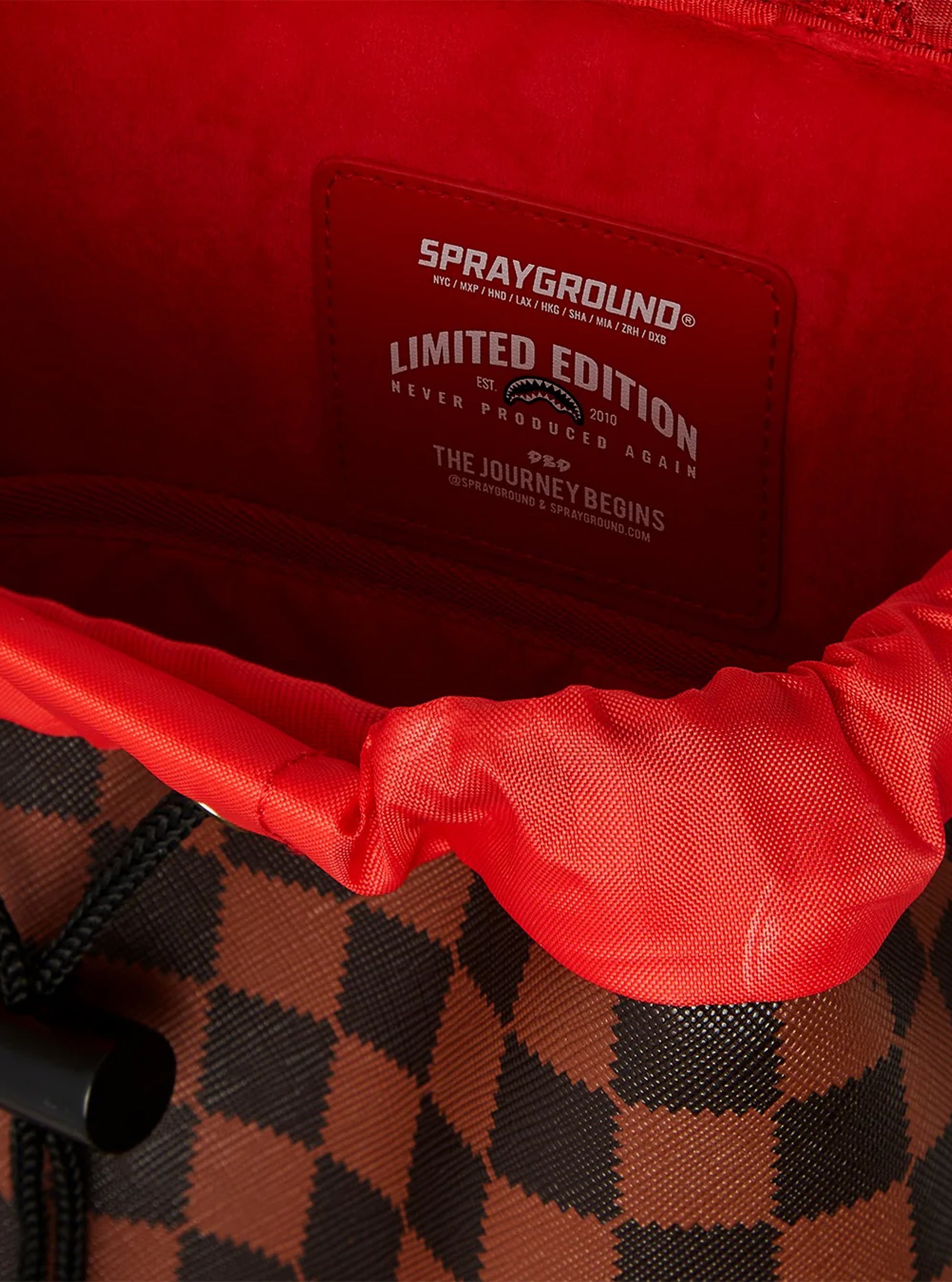 Mochila Monte Carlo Sawtooth Sharks in Paris de Sprayground