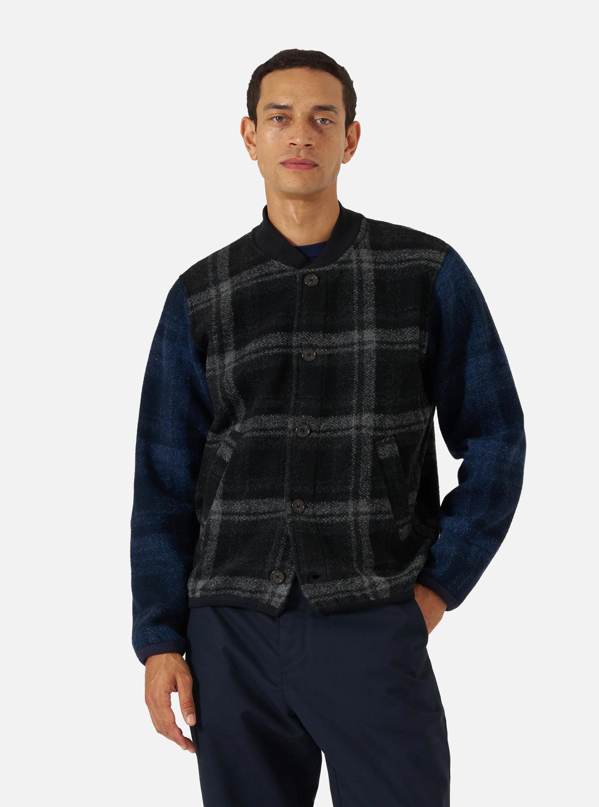 Chaqueta bomber en forro polar de Universal Works