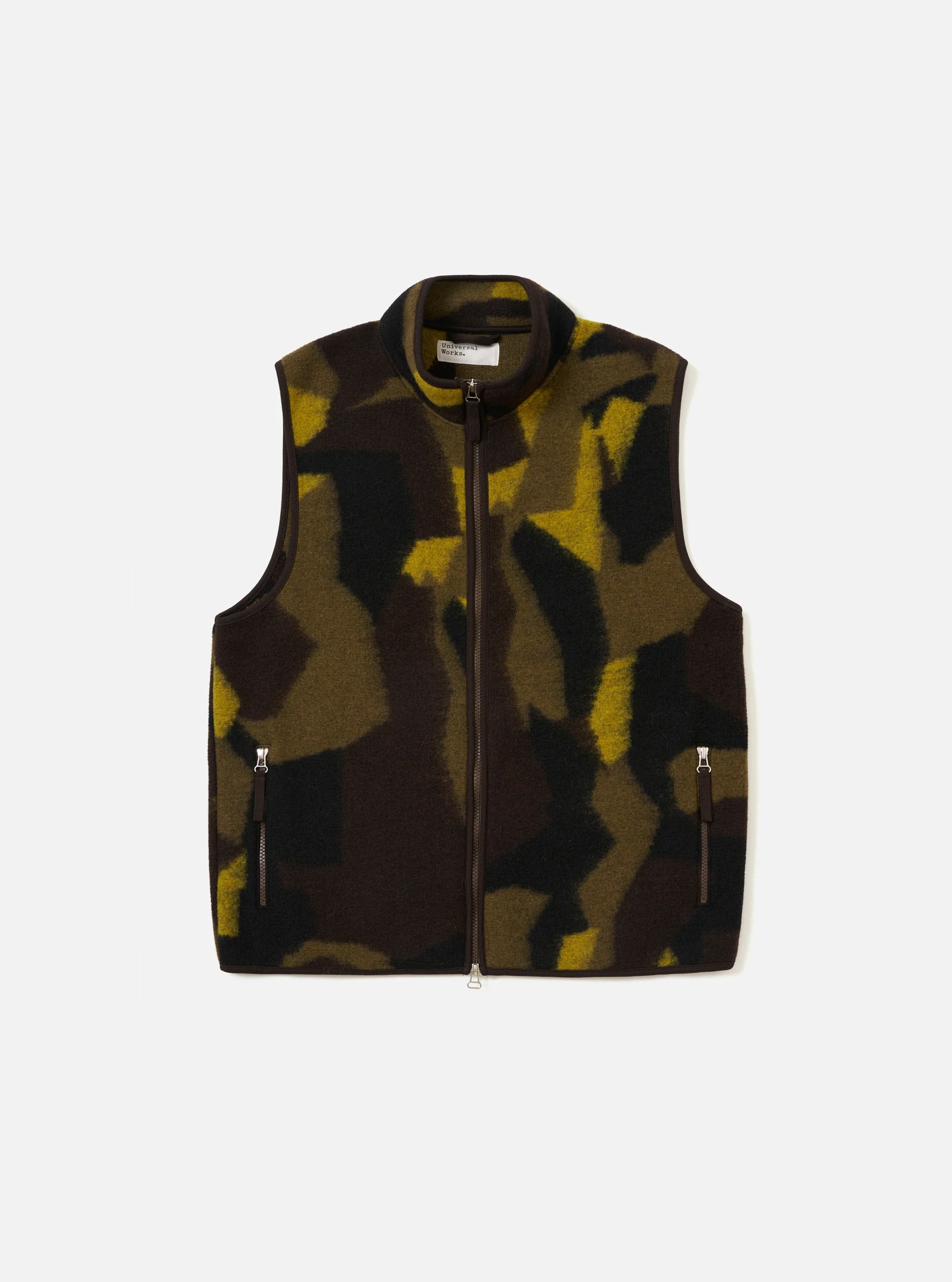 Chaleco polar camo de Universal Works