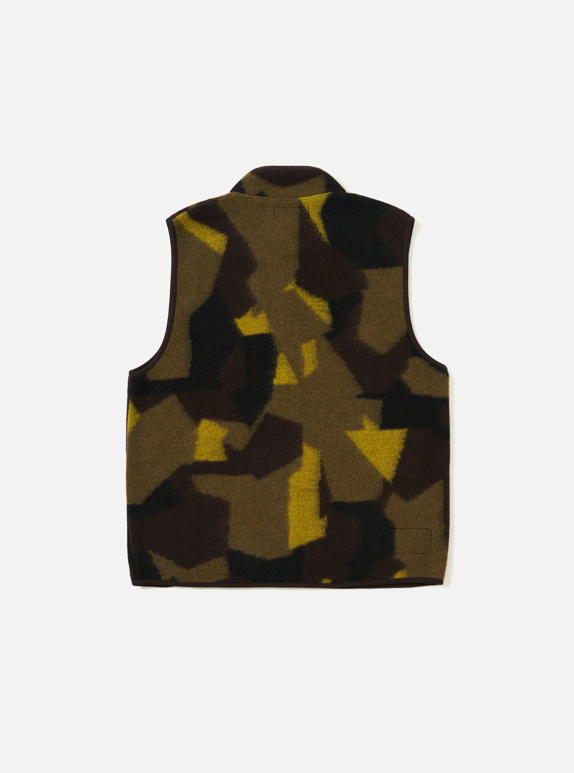 Chaleco polar camo de Universal Works