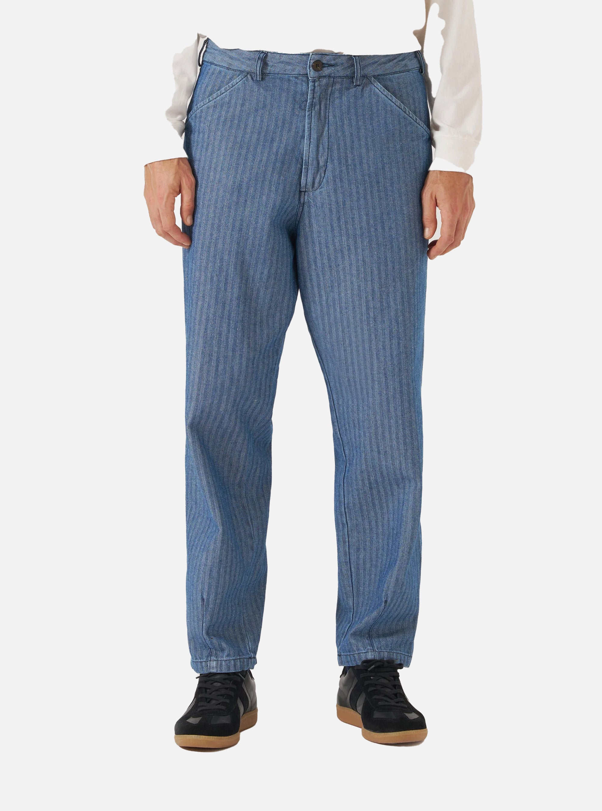 Pantalón Utility Denim de Universal Works