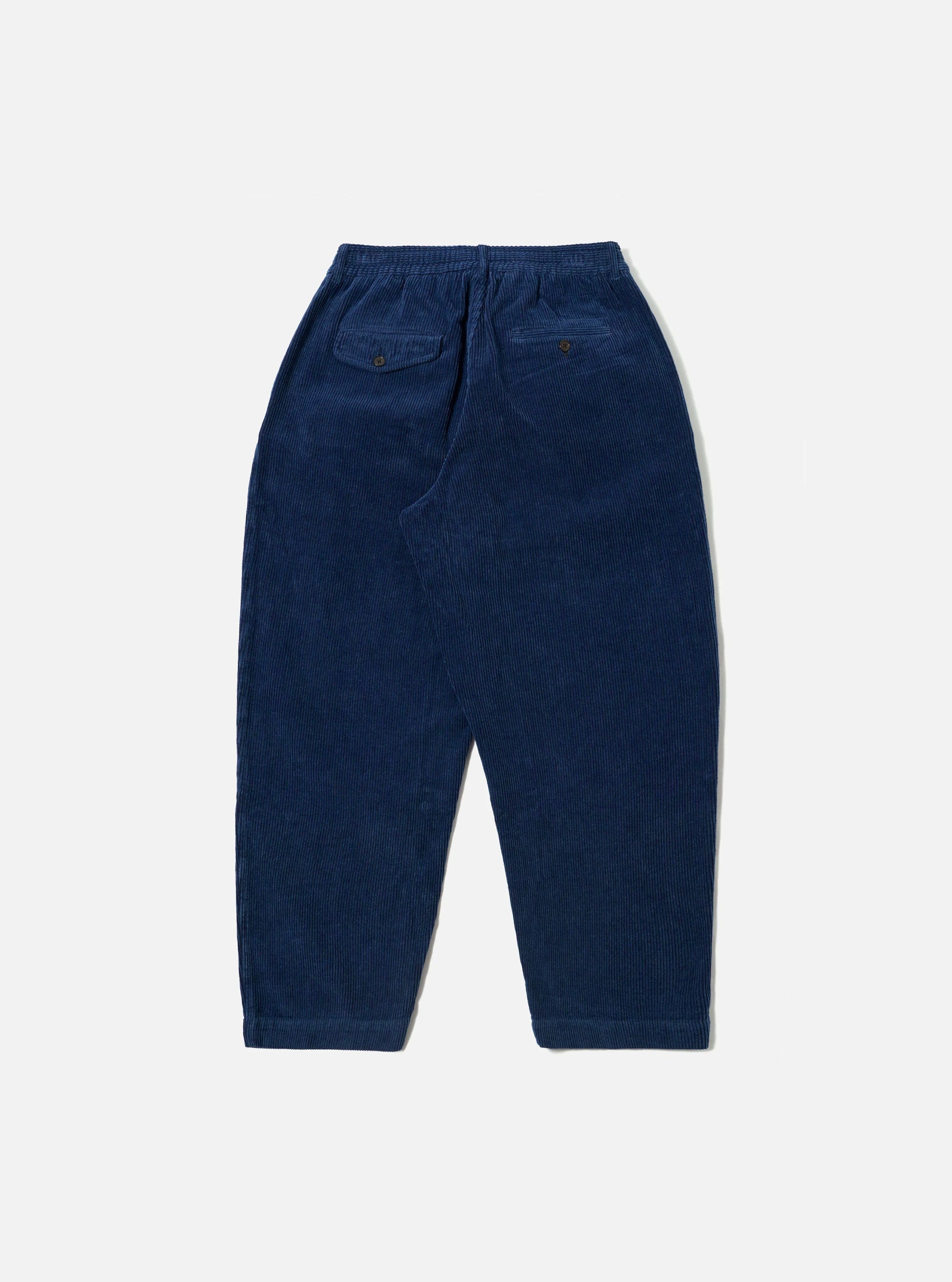 Pantalón Oxford de pana reciclada de Universal Works