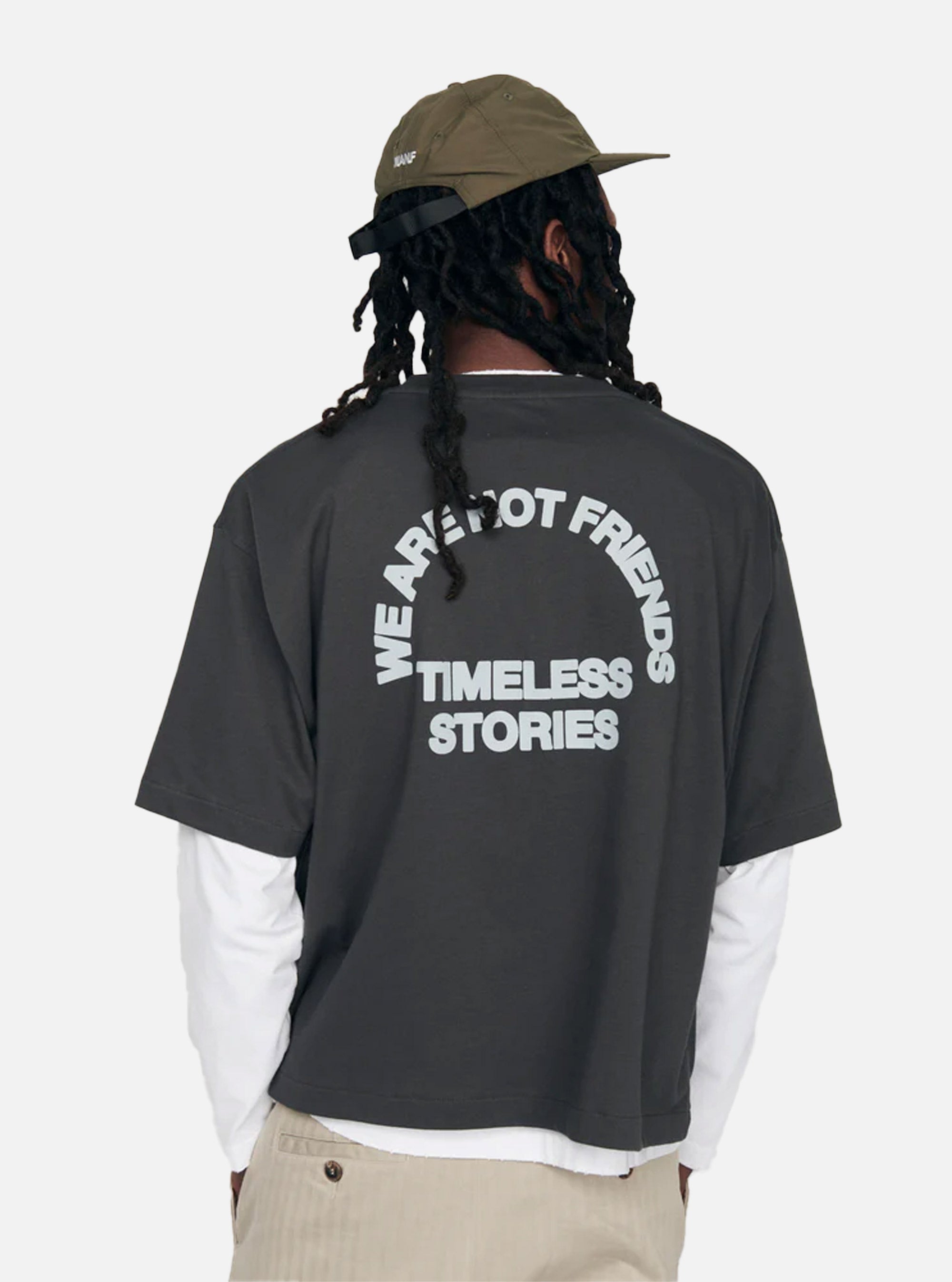 Camiseta Boxy Timeless Stories de We Are Not Friends