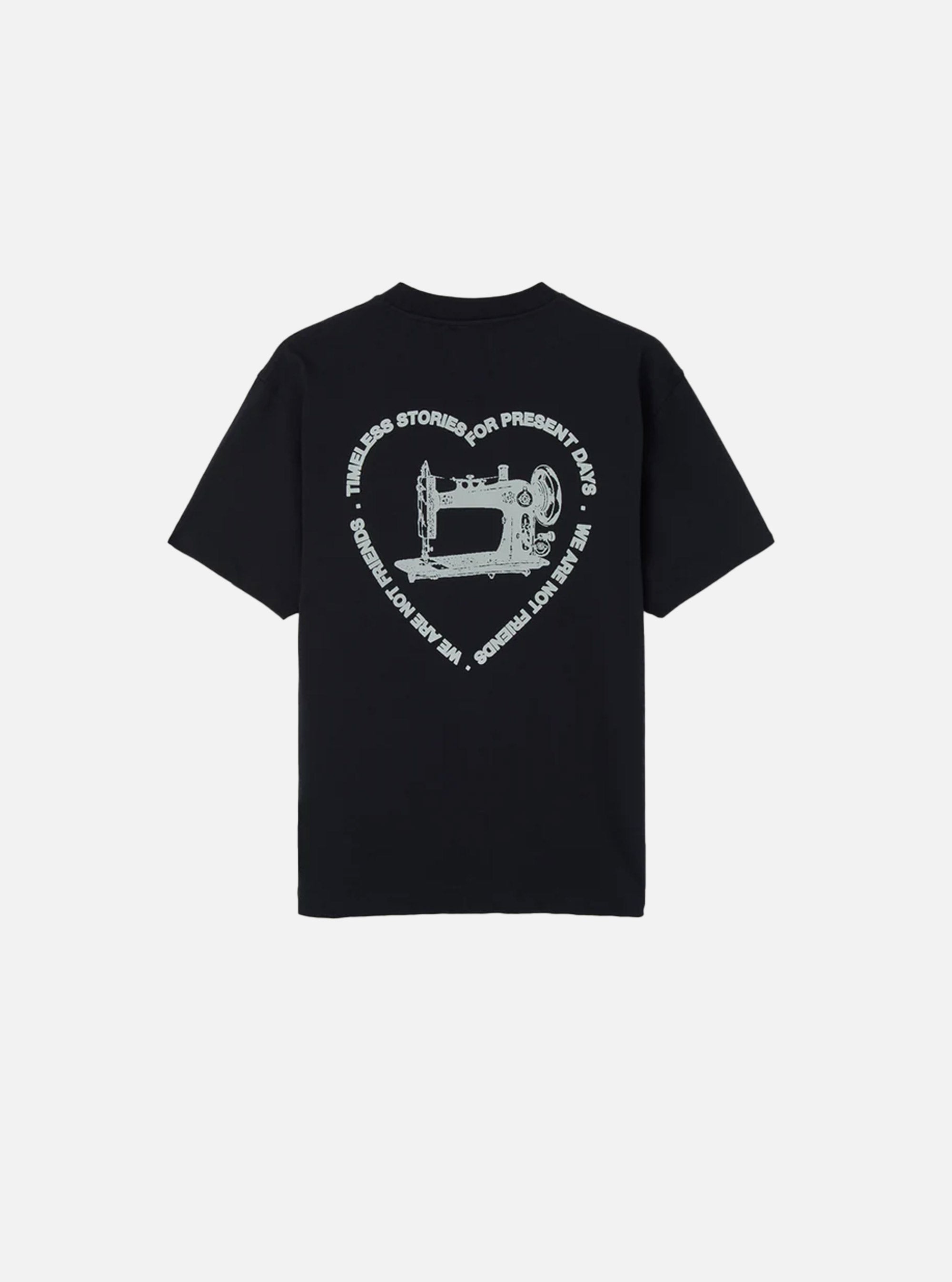 Camiseta Sewing de We Are Not Friends