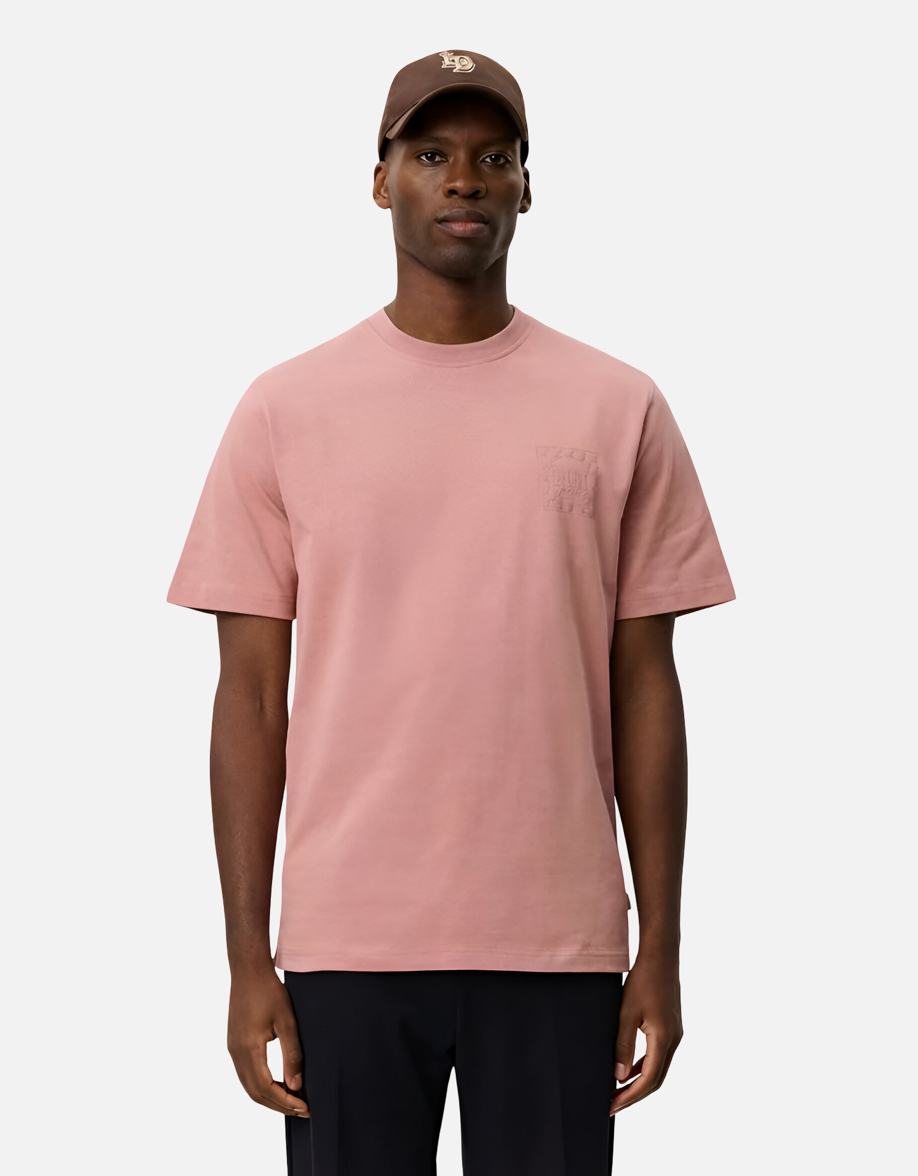 Camiseta de Ben Goods en rosa